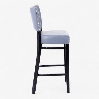 B034_studs_2-Photoroom