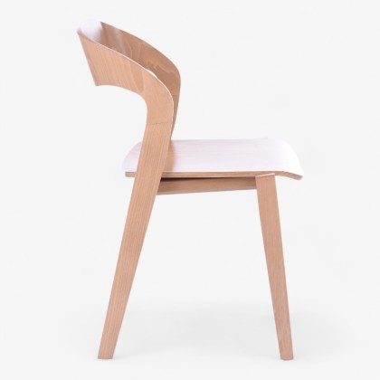 Garo_0049_1x1_w-Photoroom